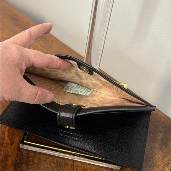 LUCKY BRAND GENUINE LEATHER WITH EMBROIDERED WHIPSTITCH ACCENTS (NWOT) - Picture 8 of 11